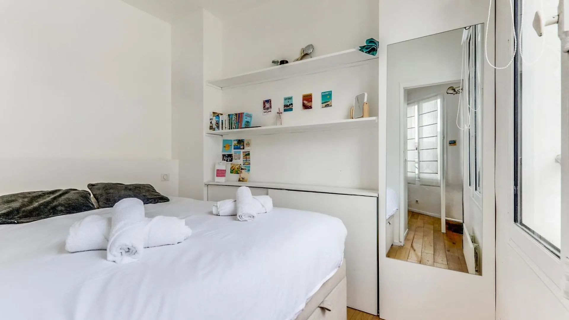 Lumineux Au Dernier Etage Διαμέρισμα Παρίσι